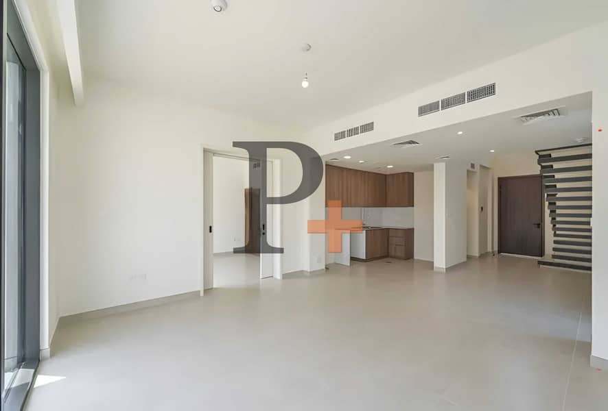 位于城市广场，马哈联排别墅 3 卧室的联排别墅 170000 AED - 12115529