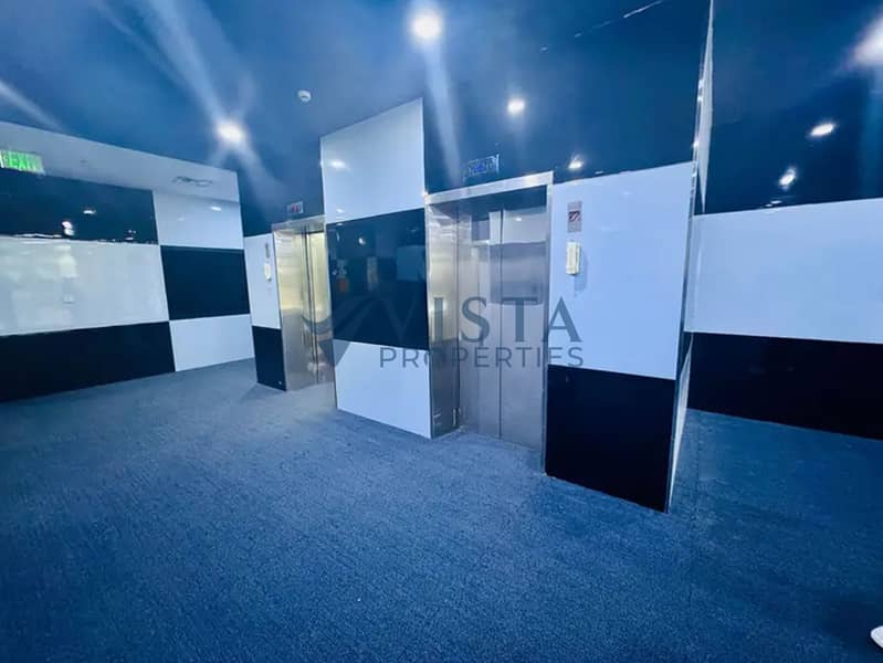 6 office 750 sqft_ 4. jpg