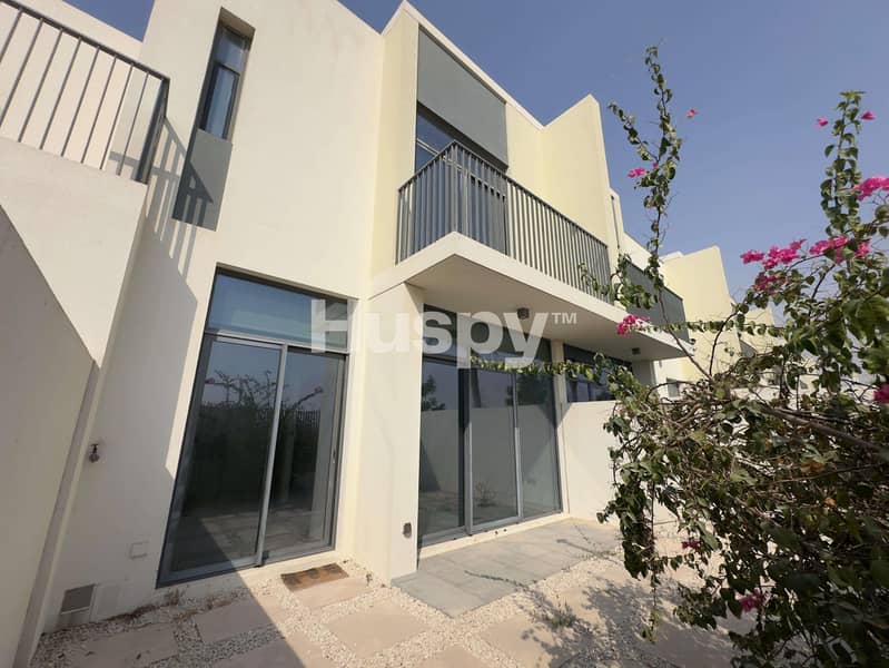Single Row | Unfurnished | Vacant Single Row | Unfurnished | Vacant