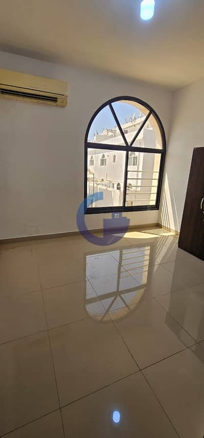 استوديو  للايجار في الخالدية، أبوظبي - WhatsApp Image 2025-07-03 at 2.46. 17 PM. jpeg