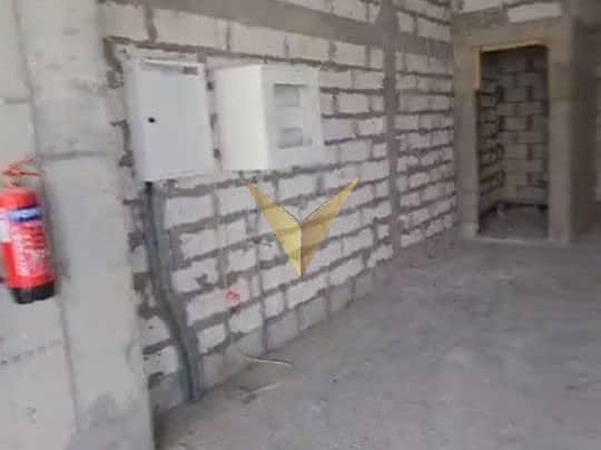 Spacious Retail Unit | Ideal Location |