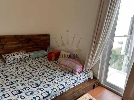 Stylish 2BR Townhouse | Vacant | Spacious Garden
