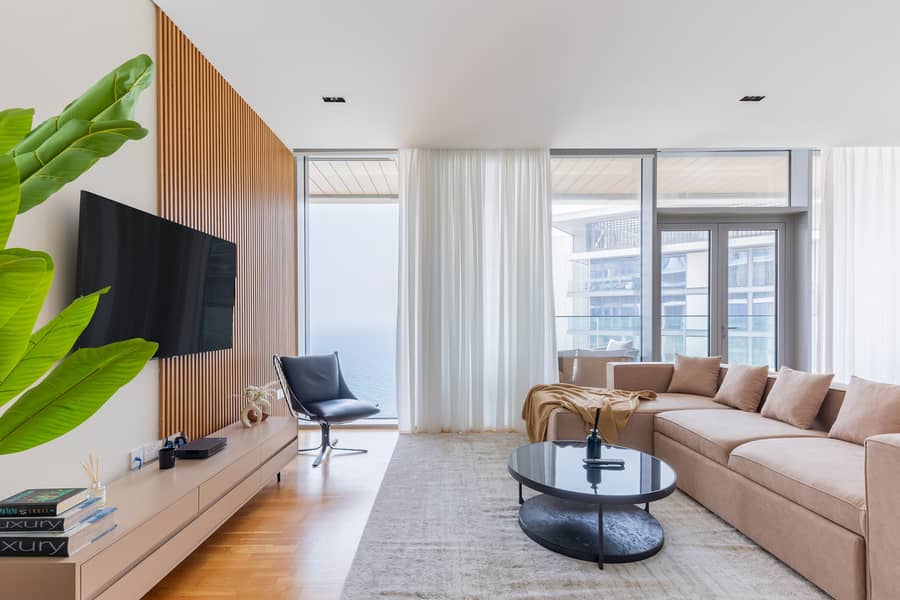 Hot Offer Luxurious living | Sea view | Bills included | Bluewaters | All Bills Included.