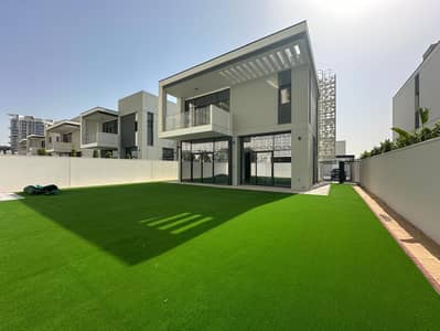 4 Bedroom Villa for Rent in Al Furjan, Dubai - Vastu Compliant | Large Plot | Landscaped