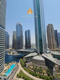 Upgraded Luxury 1BR | European Finishes | Prime Location | Metro Access | Lake View