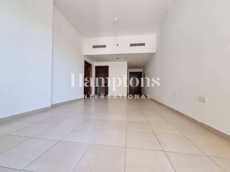 Spacious | Closed Kitchen | Community View Spacious | Closed Kitchen | Community View