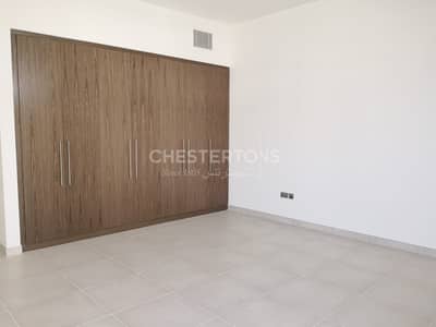 Single Row I Huge Garden I 2 Living Rooms Single Row I Huge Garden I 2 Living Rooms