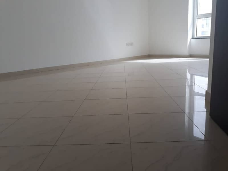 شقة في برج المنصور شارع السلام 1 غرف 49999 درهم - 4213794 شقة في برج المنصور شارع السلام 1 غرف 49999 درهم - 4213794