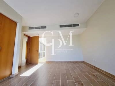 3 Bedroom Townhouse for Sale in Al Raha Gardens, Abu Dhabi - 1eb9f59c-efcb-4a6c-807e-98fca22497d6. jpg