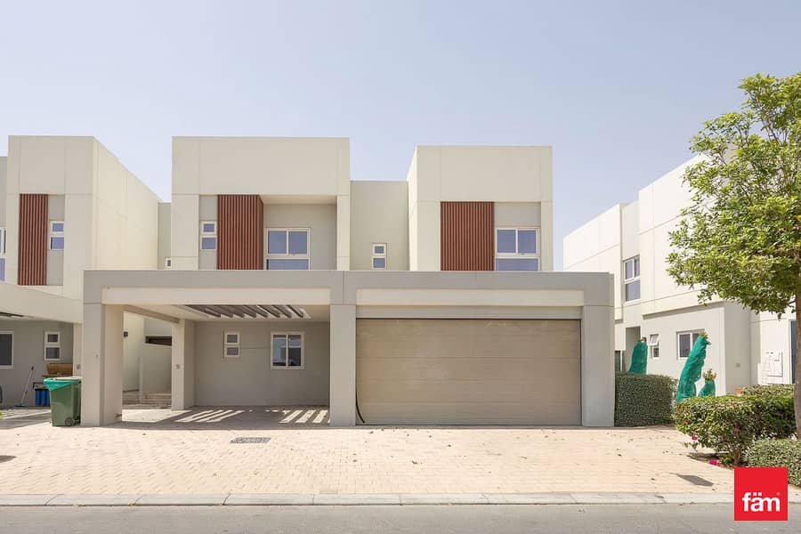 Вилла в Дубайлэнд,Вилланова,Амаранта,Амаранта 3, 4 cпальни, 3800000 AED - 12119961 Вилла в Дубайлэнд,Вилланова,Амаранта,Амаранта 3, 4 cпальни, 3800000 AED - 12119961