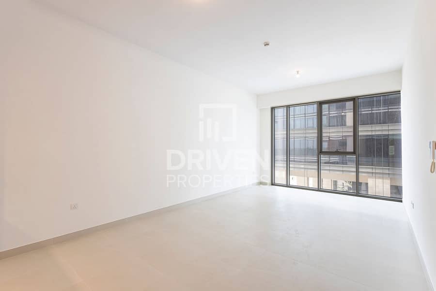 Ready to Move in | Brand New | Canal View Ready to Move in | Brand New | Canal View