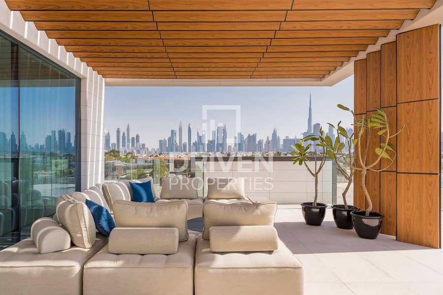 Beach and Burj KhalifaView | Fully Furnished | READY Beach and Burj KhalifaView | Fully Furnished | READY
