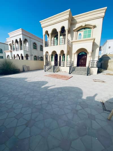 فیلا 5 غرف نوم للايجار في الروضة، عجمان - IMG-20250703-WA0156. jpg