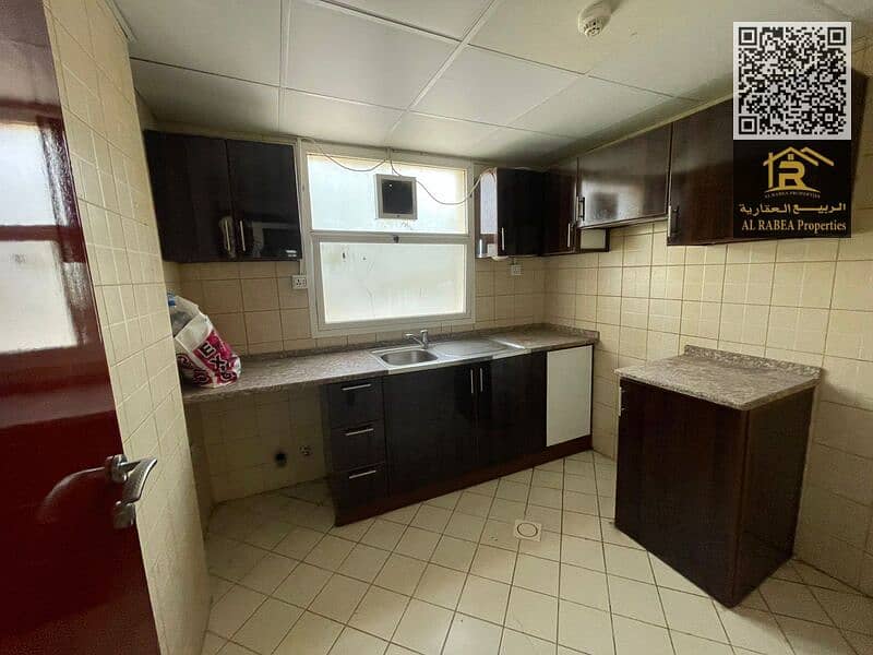 14 08a5ac84-97e8-4dab-8fdc-7e95e315c497. jpg