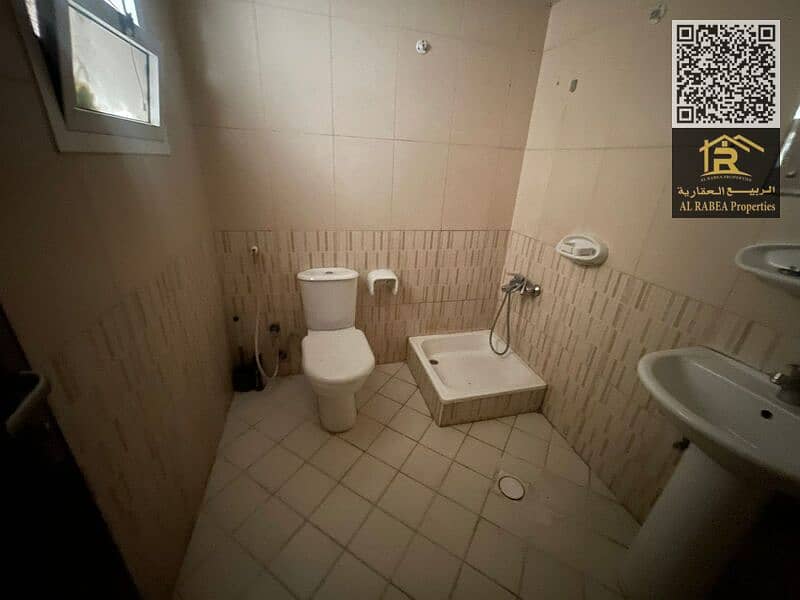 13 e54fa65d-076d-4fc1-b5f5-32e646cc4fba. jpg