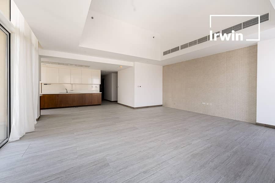 Spacious | High Floor | Park Facing | Tenanted