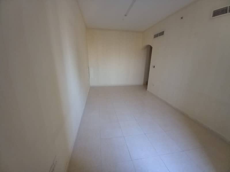 5 bd31a72b-94cc-4836-9cb5-cb93762eaed4. jpg