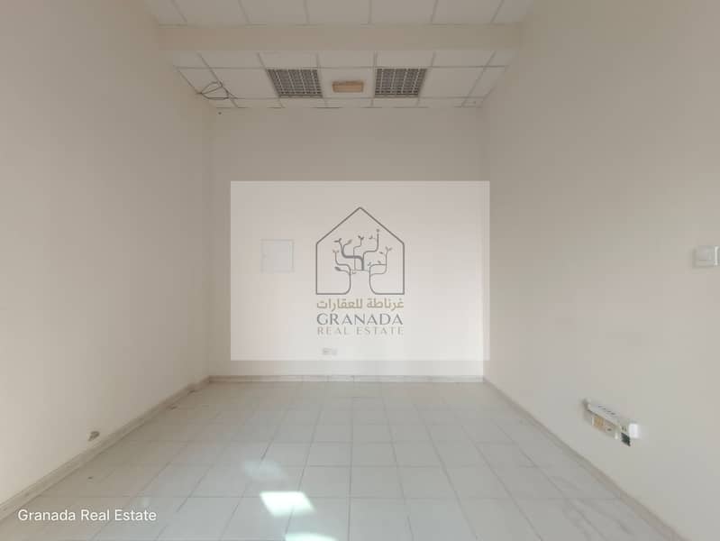 位于阿尔姆贾拉 的商铺 12000 AED - 6841327 位于阿尔姆贾拉 的商铺 12000 AED - 6841327