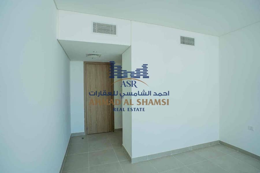 52 bd2f2e75-b562-4d20-a330-ab7d39852441. jpg