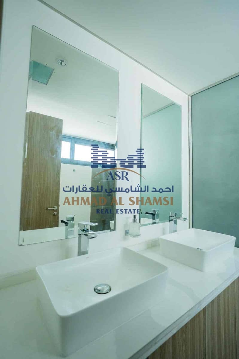55 bfb26bf9-0448-4445-909f-826d97efeccc. jpg