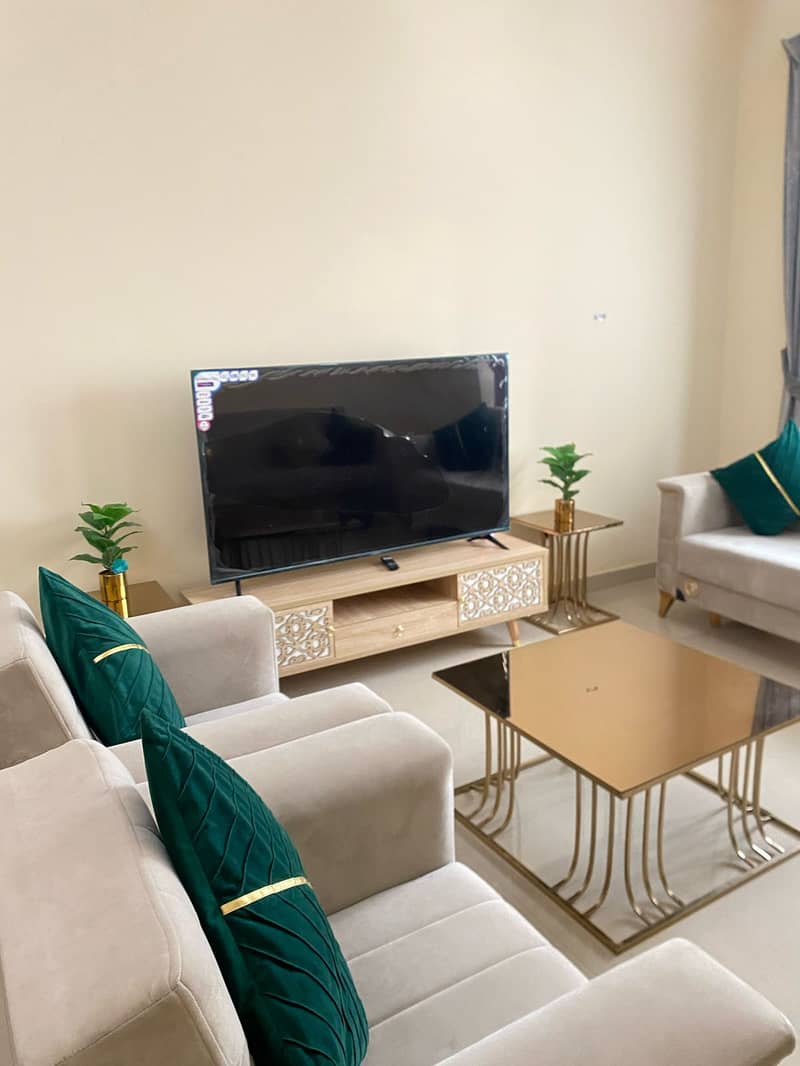 13 aae1fde6-5cf2-45cc-9404-311de5fe16c2. jpg