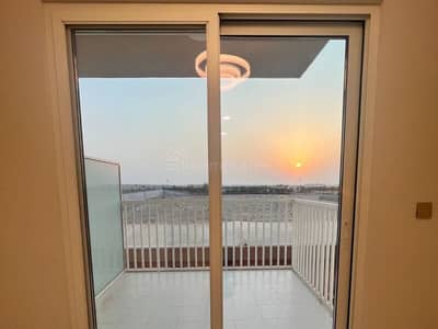 2 Bedroom Flat for Sale in DAMAC Hills 2 (Akoya by DAMAC), Dubai - Hot Deal | District | Mid Floor | Only AED 600K!