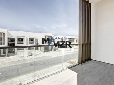 3 Bedroom Villa for Sale in Yas Island, Abu Dhabi - Single Row | Corner | Elegantly designed