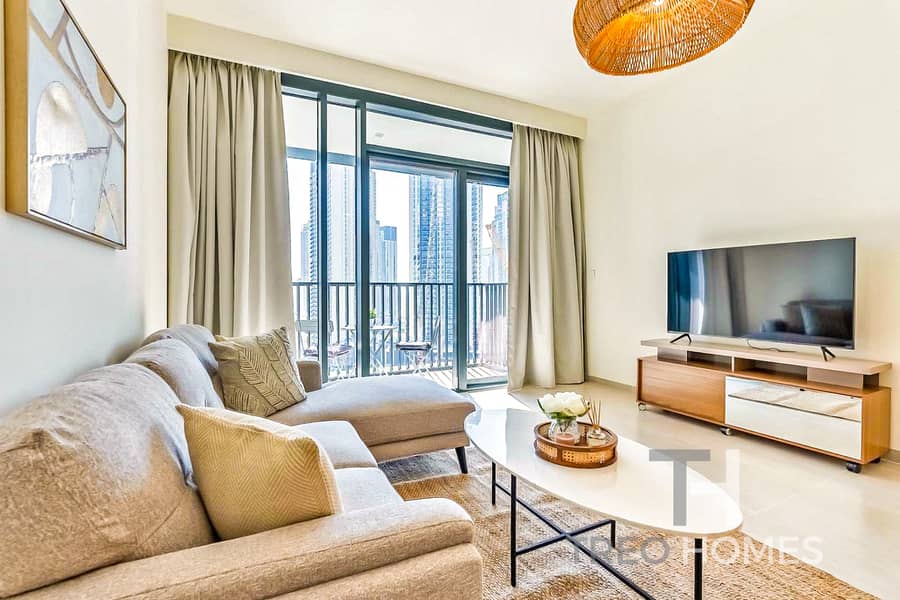 Vacant Now | High Floor | Sea Views Vacant Now | High Floor | Sea Views