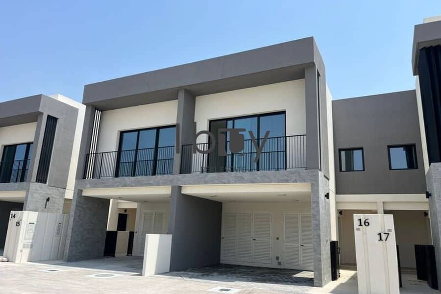 位于雅斯岛,亚斯-阿克雷斯,玉兰花公寓 2 卧室的联排别墅 230000 AED - 12122373 位于雅斯岛,亚斯-阿克雷斯,玉兰花公寓 2 卧室的联排别墅 230000 AED - 12122373