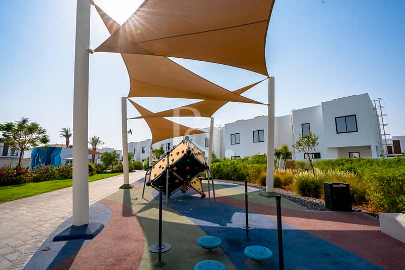 5 al-ghadeer-community-and-amenities-abu-dhabi-play-area (15). JPG