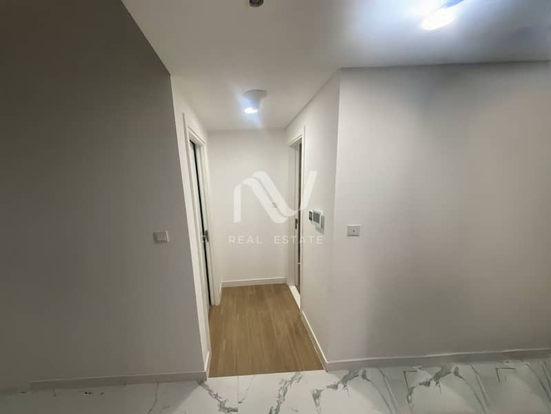 6 Oasis Residences_0002_remove 2. jpg