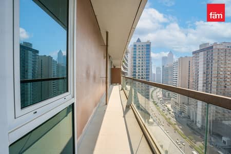 2 Bedroom Apartment for Sale in Business Bay, Dubai - Large terrace, Maids room | Iconic Landmark View