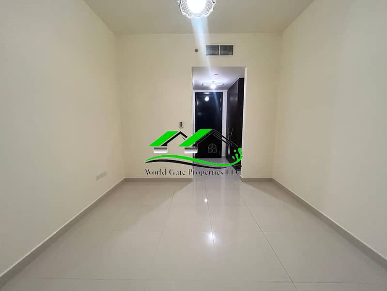 8 WhatsApp Image 2025-02-24 at 9.59. 22 AM. jpeg