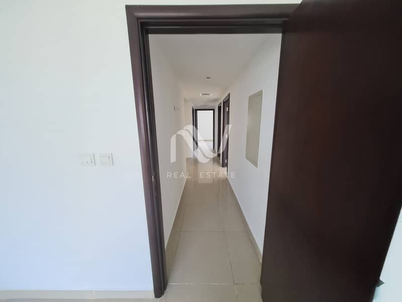 14 Arabian Style Al Reef Villas _0008_expand 9. jpg