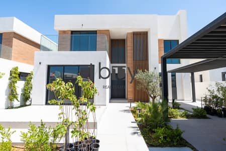 4 Bedroom Villa for Rent in Saadiyat Island, Abu Dhabi - Large Garden | Double Row | Brand New | Hot Offer