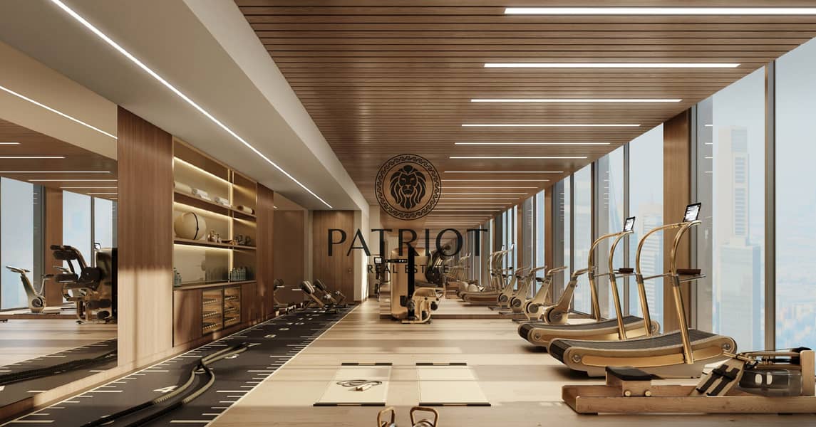 18 DGxTrump Dubai_Brochure_EN_compressed_page-0038. jpg