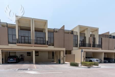 4 Bedroom Townhouse for Sale in Dubai Sports City, Dubai - Exclusive Brand New Spacious Family Townhouse