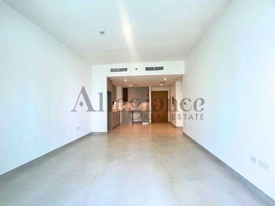 UnFurnished l Higher Floor l Brand New UnFurnished l Higher Floor l Brand New