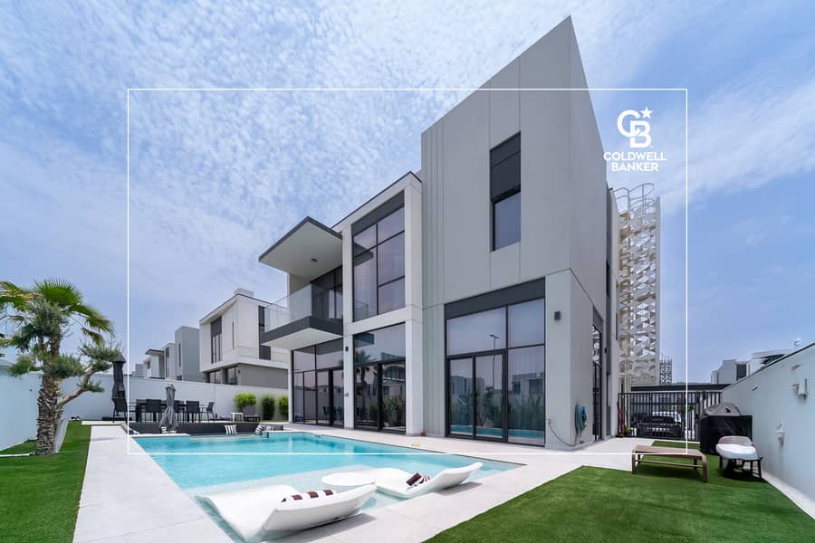 Custom Pool | Fully Furnished | Single Row