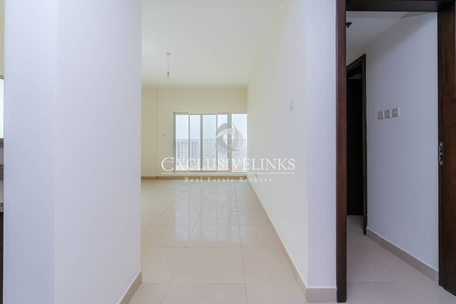 Spacious 1 BR | Ready to Move In | Vacant