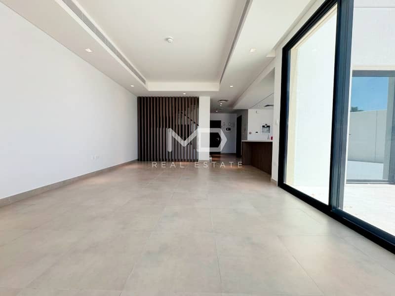 Move In Ready | Largest Plot | Corner Single Row