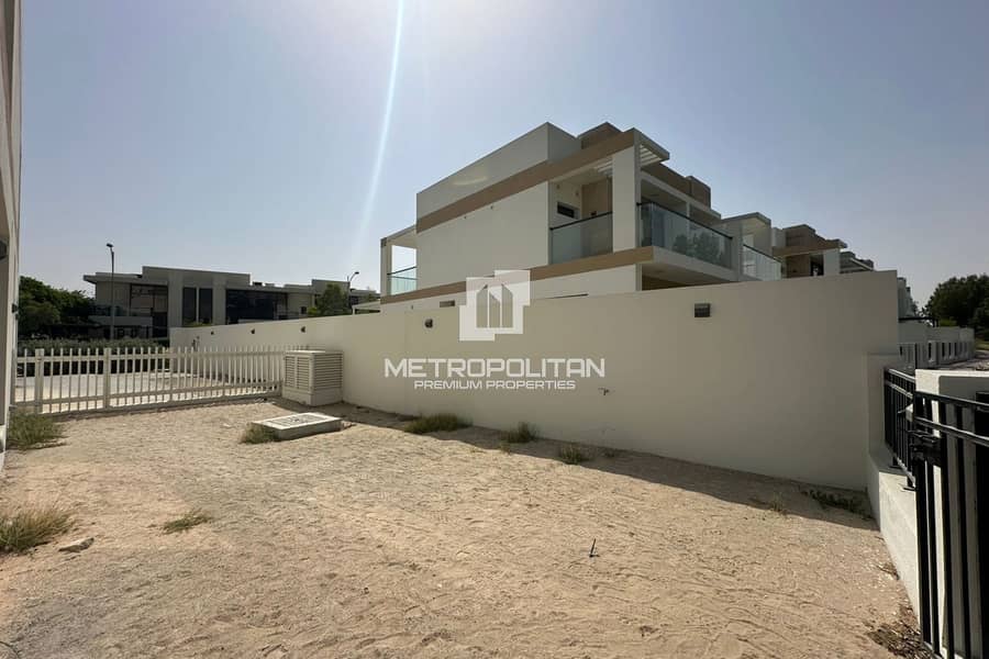 Hot Deal | Private Plot | Lake View | New | Vacant