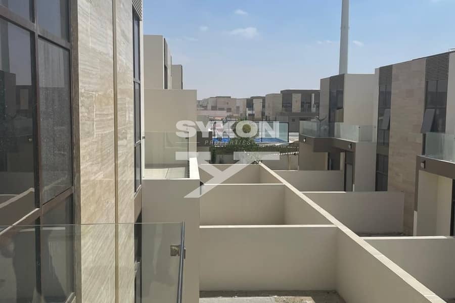 Middle Unit | 4 BR + Maid | Two-storey | 2 cheques