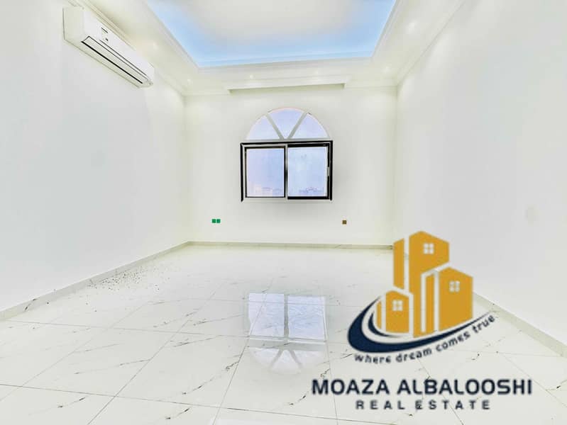21 2456beac-2baa-4ad5-82d3-91eae98f4eb8. jpg