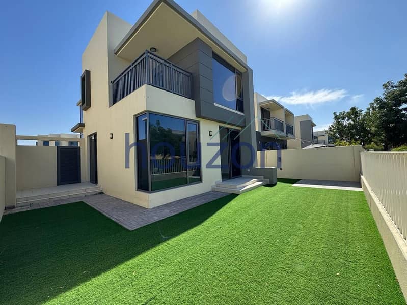 Chiller Free 4BR | Corner Villa | Landscape Garden