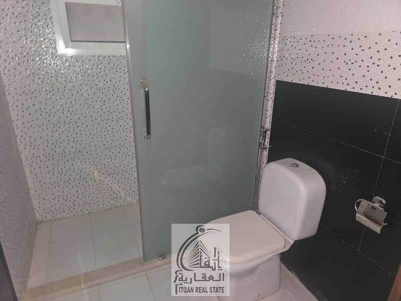 10 b5be2599-3cb7-455d-8614-abeaff743b74. jpg