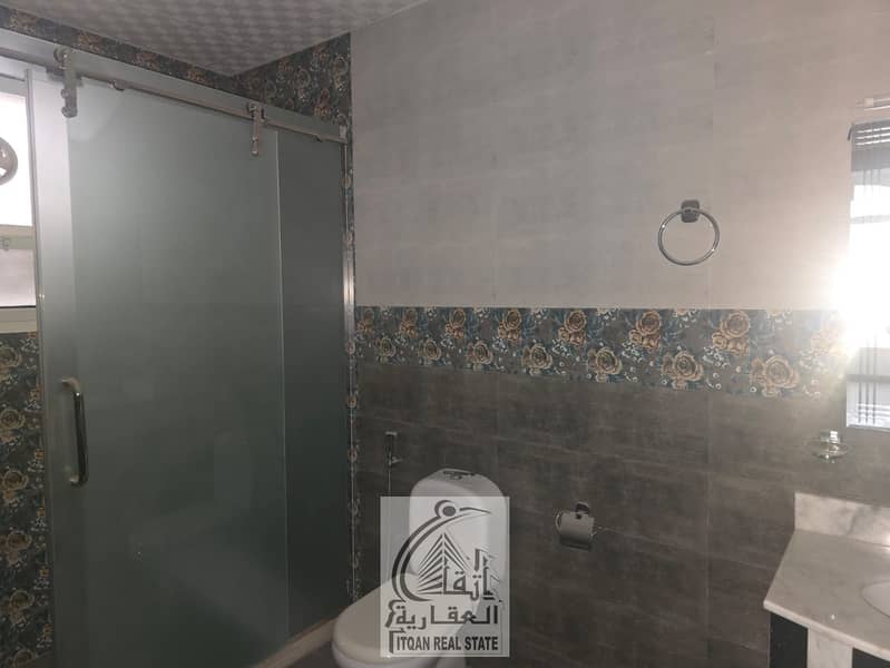 24 9fac47cb-f856-4d81-8ef3-61f5d70de83b. jpg