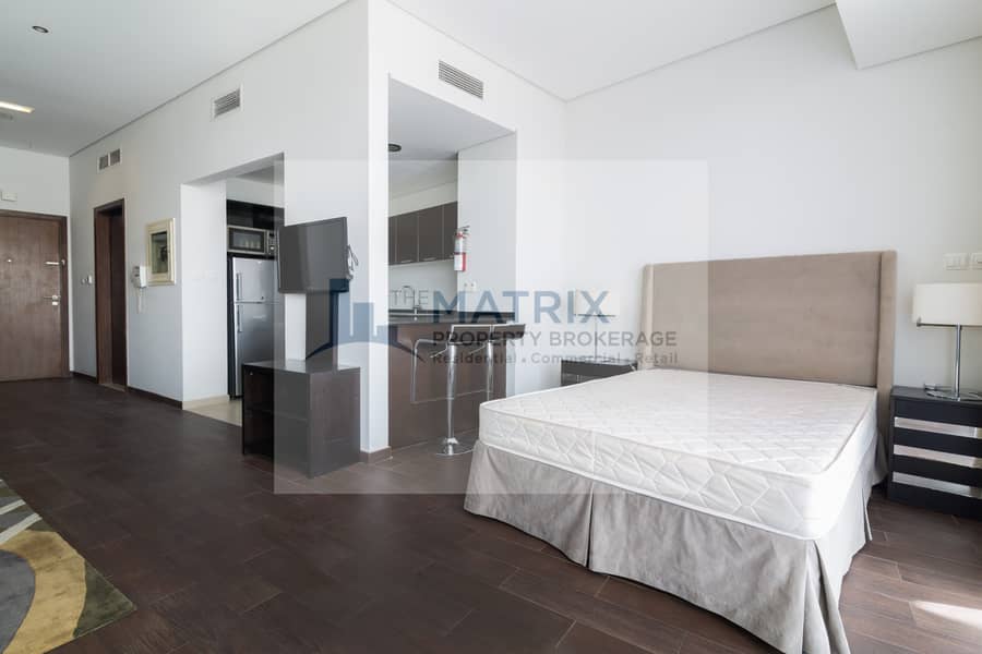 8 5D210818. jpg