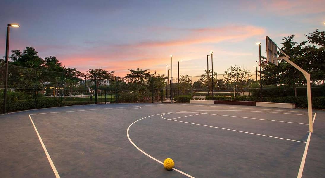 11 Basketball Court in Qamar 7. jpg