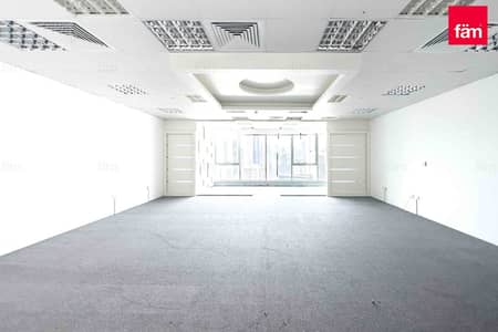 Office for Rent in Business Bay, Dubai - Fitted / High Floor / Canal and Burj khalifa View